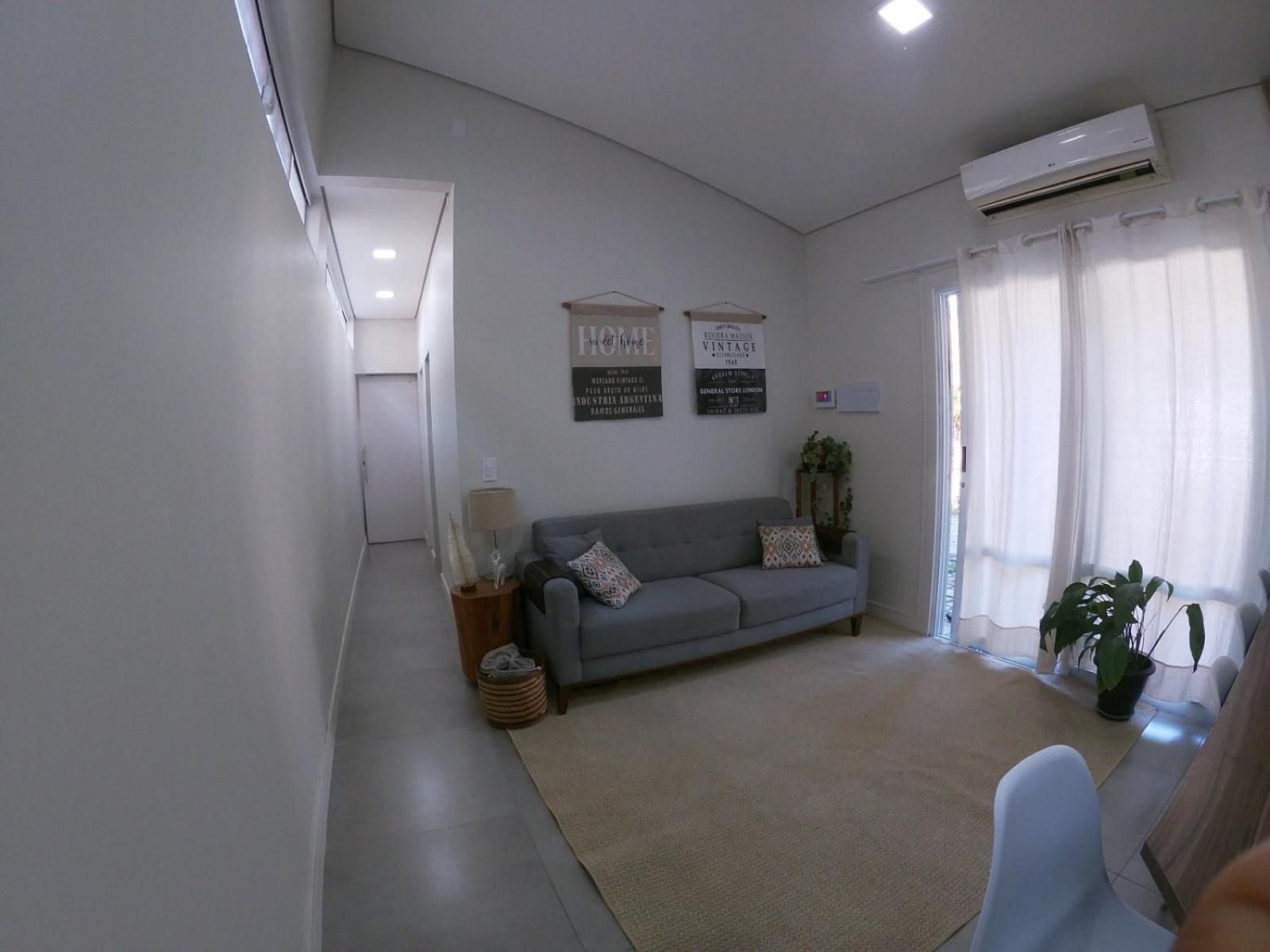 Dhomini Villa ฟลอเรียนอโปลิส ภายนอก รูปภาพ